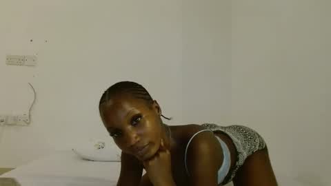 sexy online show from February 2026 07:09:01 PM