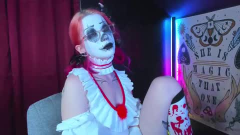 Mistress Nikki Vill online show from October 2025 03:48:02 AM