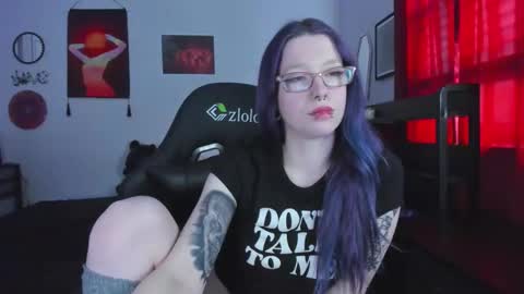 Mistress Nikki Vill online show from February 2026 08:38:01 PM