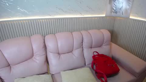 Penelope online show from March 2026 11:38:01 AM