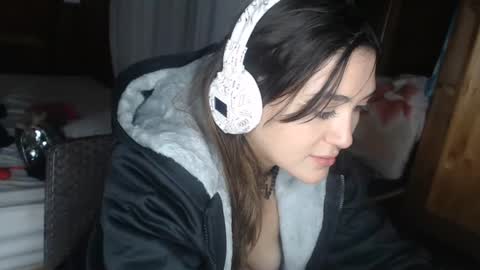 sarah online show from December 2024 11:20:02 PM