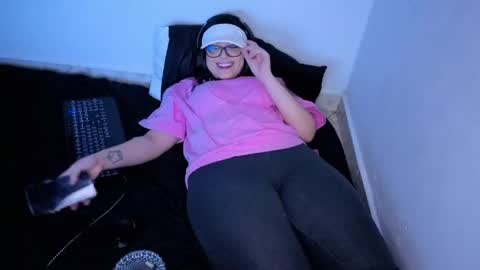 sarah online show from May 2026 06:57:02 PM