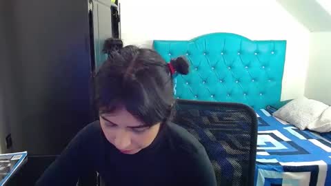 Snapshot of misspurple4 chatting on January 2025 02:04:02 AM kassandra online show from January 2025 02:04:02 AM