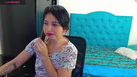 Snapshot of misspurple4 chatting on March 2025 08:05:02 PM kassandra online show from March 2025 08:05:02 PM