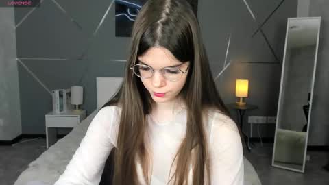 Snapshot of misss_evelyne chatting on January 2026 01:22:01 AM misss_evelyne online show from January 2026 01:22:01 AM