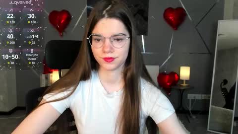 Snapshot of misss_evelyne chatting on February 2026 01:13:02 AM misss_evelyne online show from February 2026 01:13:02 AM