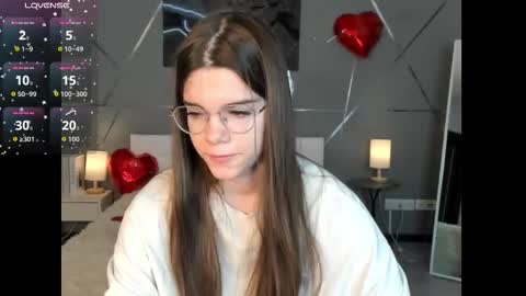 Snapshot of misss_evelyne chatting on February 2026 01:24:02 AM misss_evelyne online show from February 2026 01:24:02 AM