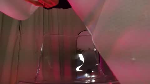 Medussa online show from March 2026 04:33:01 PM