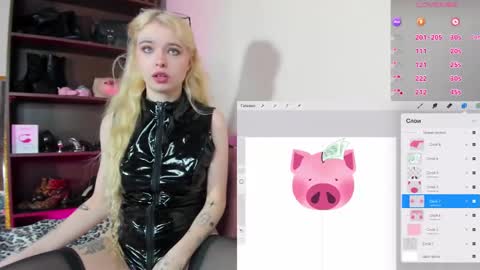 Snapshot of missslola chatting on February 2025 02:43:02 PM Misss Lola Angel online show from February 2025 02:43:02 PM