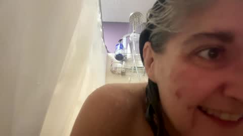 Miss Spooky Silverstacker online show from December 2024 11:58:01 AM