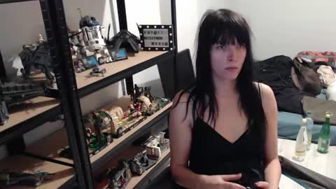 missthon online show from February 2025 12:00:01 PM