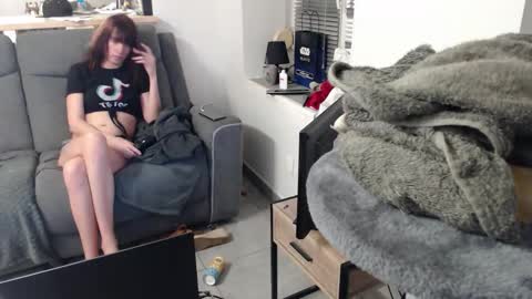 missthon online show from December 2025 01:53:01 PM