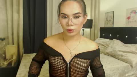 Snapshot of misstrishontop chatting on December 2024 07:10:01 AM misstrishontop online show from December 2024 07:10:01 AM