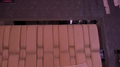 Valerie online show from February 2026 08:01:02 PM