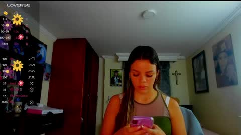 Snapshot of missvalery1 chatting on May 2026 10:40:02 PM missvalery1 online show from May 2026 10:40:02 PM