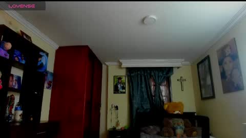 Snapshot of missvalery1 chatting on June 2026 11:07:01 PM missvalery1 online show from June 2026 11:07:01 PM