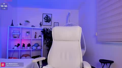 Mafe Jimenez online show from October 2025 01:22:02 PM