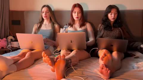 Snapshot of misswishh chatting on March 2026 04:07:01 PM misswishh online show from March 2026 04:07:01 PM