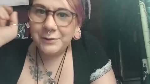 missxmoth444 online show from November 2025 11:21:02 PM