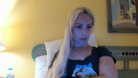 Missy matrix online show from November 2025 07:58:01 PM