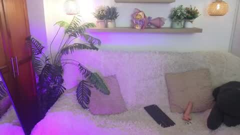 Snapshot of missy_sub chatting on February 2026 11:14:02 PM missy_sub online show from February 2026 11:14:02 PM