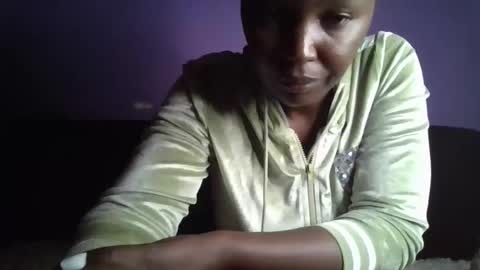 Snapshot of missy_vee chatting on March 2026 08:00:01 PM missy_vee online show from March 2026 08:00:01 PM