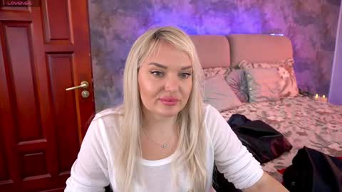 missyymarty online show from April 2026 10:25:01 AM