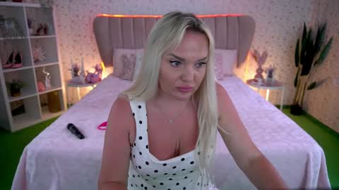 missyymarty online show from May 2026 10:10:02 AM