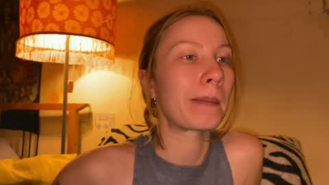 Snapshot of misszlataa chatting on March 2025 04:02:01 PM Zlata online show from March 2025 04:02:01 PM