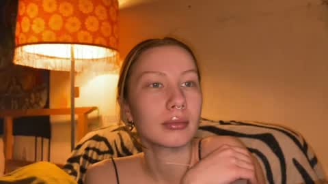 Snapshot of misszlataa chatting on March 2025 03:34:01 PM Zlata online show from March 2025 03:34:01 PM