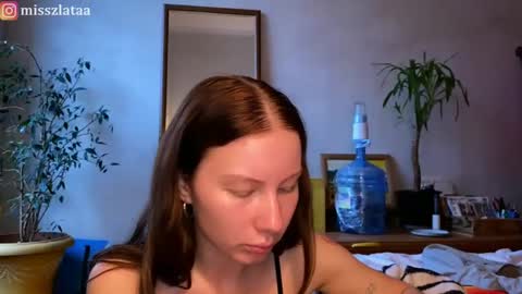 Snapshot of misszlataa chatting on October 2025 07:53:01 AM Zlata online show from October 2025 07:53:01 AM