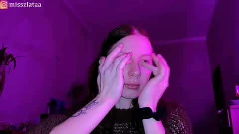 Snapshot of misszlataa chatting on December 2025 02:36:02 PM Zlata online show from December 2025 02:36:02 PM
