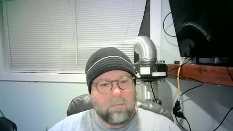 Snapshot of mister_happy567 chatting on January 2025 03:45:01 AM Mr. Happy online show from January 2025 03:45:01 AM