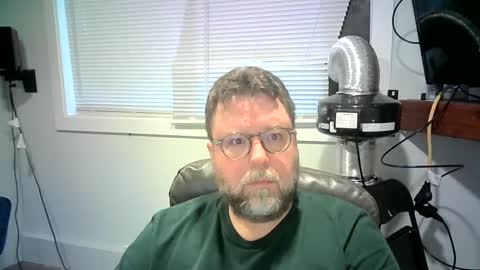 Snapshot of mister_happy567 chatting on January 2025 12:46:01 AM Mr. Happy online show from January 2025 12:46:01 AM