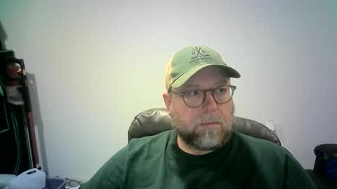 Snapshot of mister_happy567 chatting on September 2025 03:53:01 AM Mr. Happy online show from September 2025 03:53:01 AM