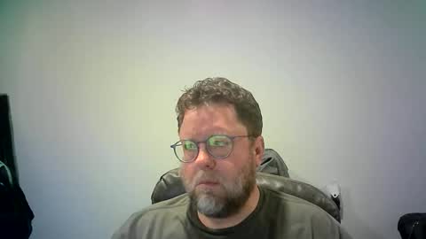 Snapshot of mister_happy567 chatting on November 2025 04:59:01 AM Mr. Happy online show from November 2025 04:59:01 AM