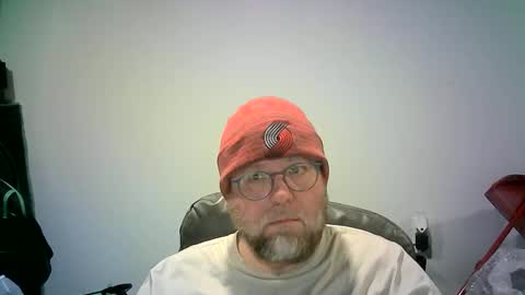 Snapshot of mister_happy567 chatting on November 2025 06:47:02 AM Mr. Happy online show from November 2025 06:47:02 AM