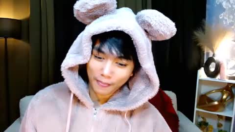 SAINT SACHI  will make your day  online show from December 2024 12:08:02 PM