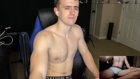 Snapshot of misterblanco chatting on December 2024 07:14:01 AM BLAUNCOE online show from December 2024 07:14:01 AM