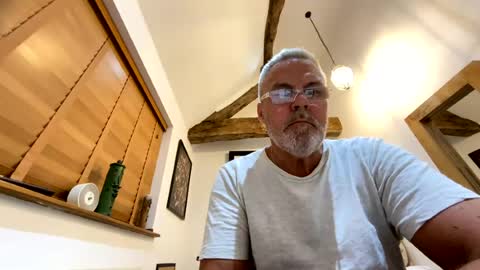 Misterblivs online show from July 2026 11:09:02 PM