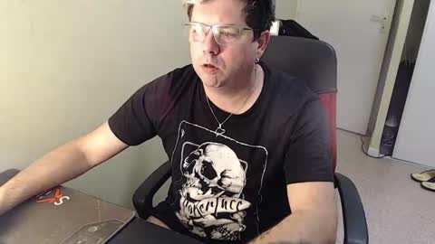 mistercoeur online show from December 2024 04:40:01 PM