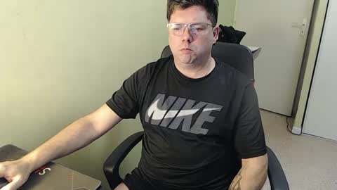 mistercoeur online show from February 2025 04:54:02 PM