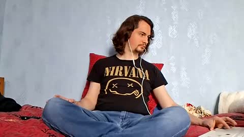 Snapshot of misterice93 chatting on February 2025 02:55:02 PM MrWhite08 online show from February 2025 02:55:02 PM