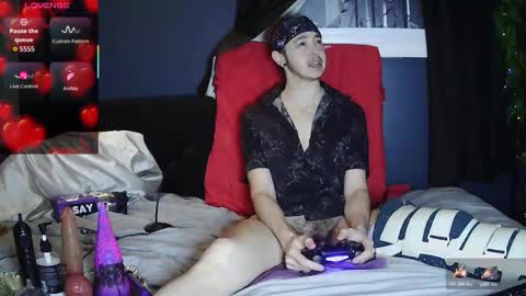 Snapshot of mistervexi chatting on December 2025 01:22:02 AM Mx. Vex online show from December 2025 01:22:02 AM