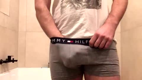 misterxy567 online show from December 2025 06:57:02 PM