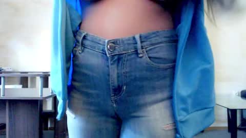 Snapshot of misteryland chatting on December 2024 12:52:02 PM Brina online show from December 2024 12:52:02 PM