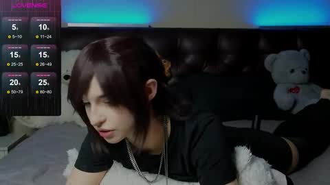 mistikcat online show from February 2026 03:15:02 PM