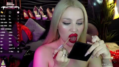 Snapshot of mistress_darsy chatting on December 2024 05:22:01 PM Darsy online show from December 2024 05:22:01 PM