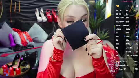 Snapshot of mistress_darsy chatting on February 2025 12:48:02 PM Darsy online show from February 2025 12:48:02 PM