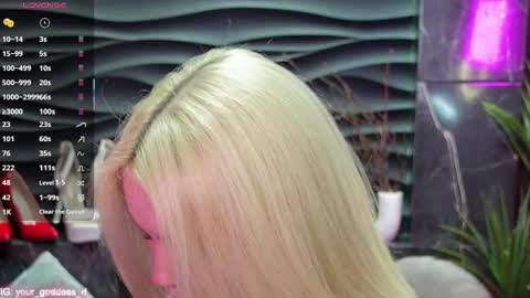 Snapshot of mistress_darsy chatting on March 2025 01:53:02 PM Darsy online show from March 2025 01:53:02 PM